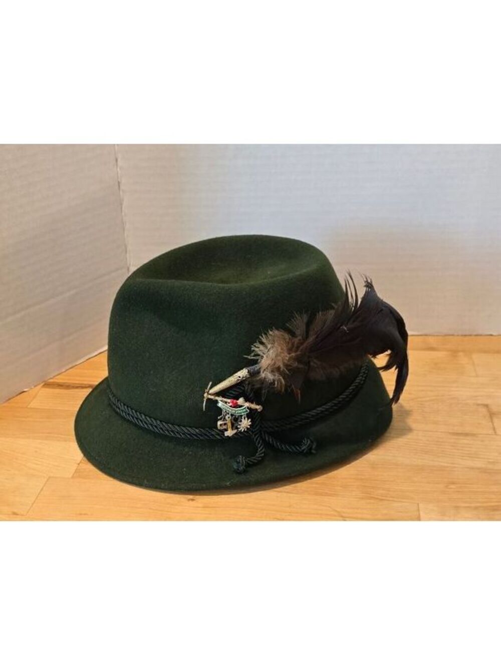 Vtg Echt Bayerischer Sport-Hut German Alpine Wool Felt Hat Garmisch Pins sz 55